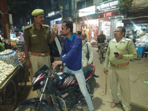 यातायात माह के अंतर्गत श्रीमान पुलिस अधीक्षक डॉ गौरव ग्रोवर के निर्देशन ।।।नसीम खान।।।