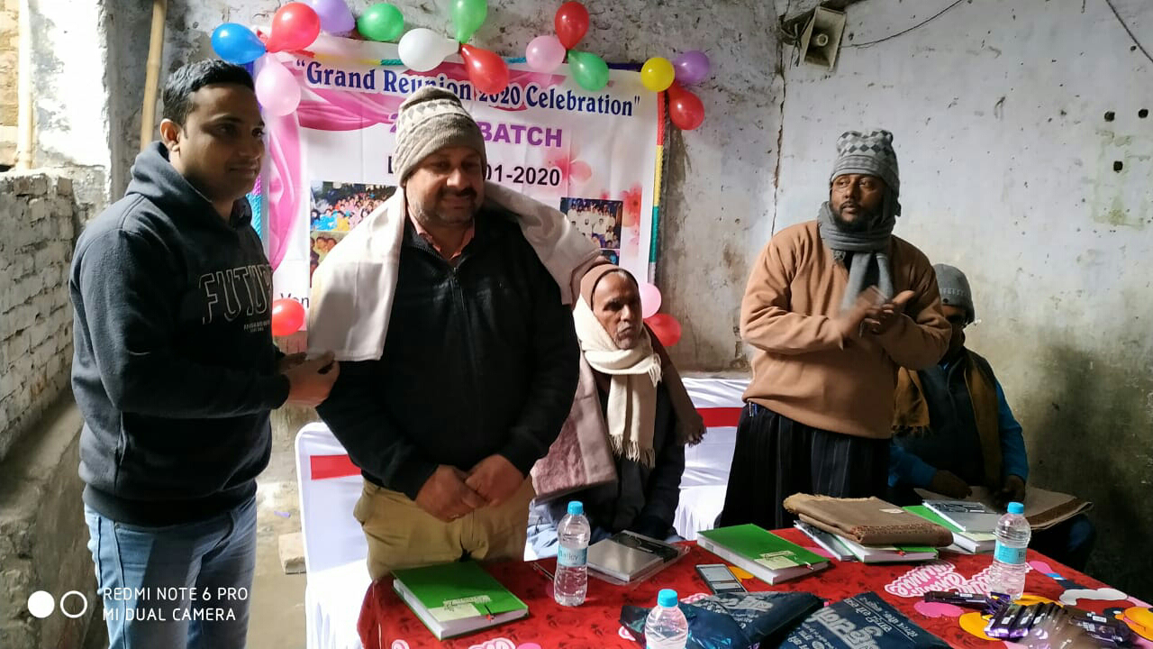 सनफ्लावर चिल्ड्रेंस एकेडमी में “गुरु सम्मान समारोह “का हुआ आयोजन।