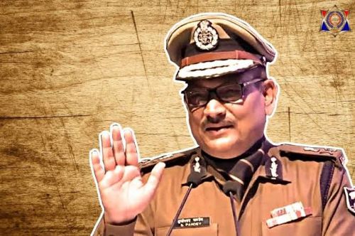 अचानक थानें का निरीक्षण करने पहुंचे DGP, पुलिस महकमें में हड़कंप, दिए कई निर्देश।