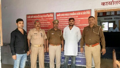 10,000 का ईनामिया अभियुक्त दीपक सिंह शूटर गिरफ्तार...ब्यूरो ..नसीम खान..