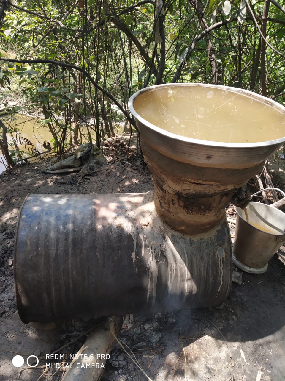 छापा मारकर अभियुक्त को किया गिरफ्तार