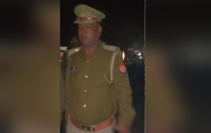 थाना अध्यक्ष ने थाने में फांसी लगाकर दी जान, मचा हड़कंप
