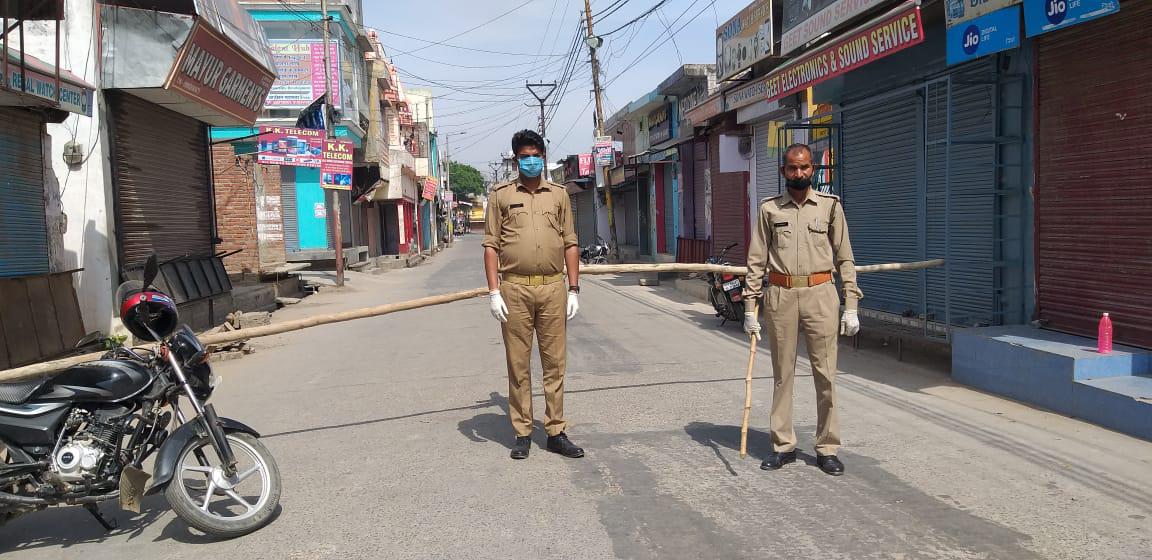कानपुर में महामारी  से पॉजिटिव मिले युवक के घर का एक किमी का दायरा सील