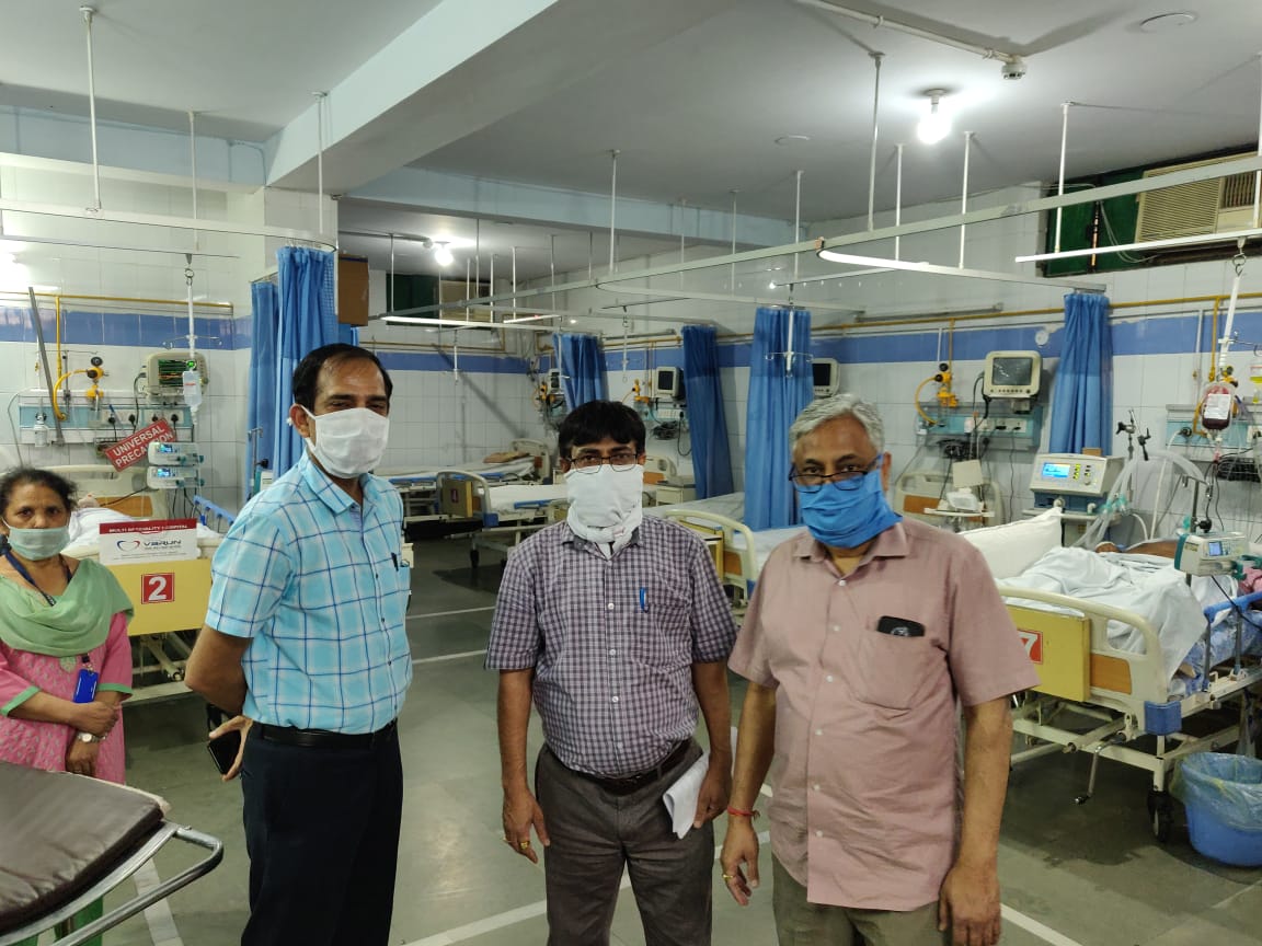 L-2के लिये वरुण हॉस्पिटल हुआ तैयार, एएसडीएम व एसीएमओ ने किया निरीक्षण