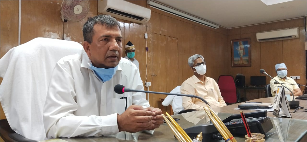 लाक डाउन 2 का सख्ती से पालन करें आईजी