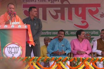 यूपी में अगले माह 47 हजार SI और पौने 2 लाख टीचरों की होगी भर्तीः     योगी आदित्यनाथ  