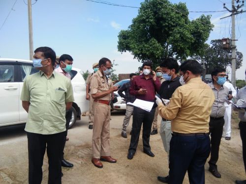 जनपद बहराइच में चिन्हित किये गये हाॅट स्पाट/कन्टेनमेन्ट ज़ोन के लिए तैनात किये गये मजिस्ट्रेट व पुलिस अधिकारी■■■नसीम खान■■■