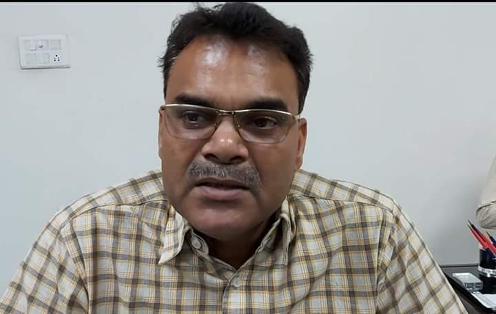 अफवाह फैलाने वालों पर होगी सख्त कार्यवाही, कुछ लोग किये गए चिन्हित: डीएम