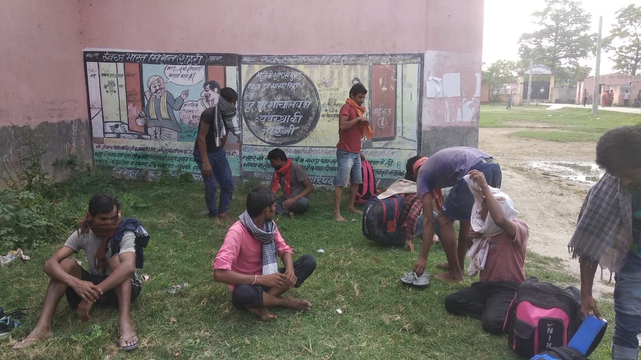 नौ प्रवासी मजदूर घर के लिए चल दिये लखनऊ से चनपटिया, बेतिया तथा समस्तीपुर के लिए पैदल
