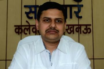 वोटरलिस्ट में खामियों पर चुनाव आयोग ने उठाए सवाल, 3 बीएलओ निलंबित
