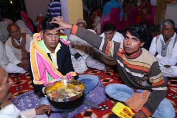 सातफेरों से पहले 6 लाख के गहने लेकर दुल्हन फरार     