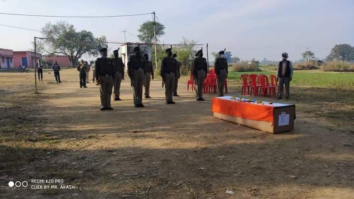  BSF हेड कांस्टेवल डयूटी के दौरान ह्रदय गति रुक जाने के कारण शहीद हो गए।