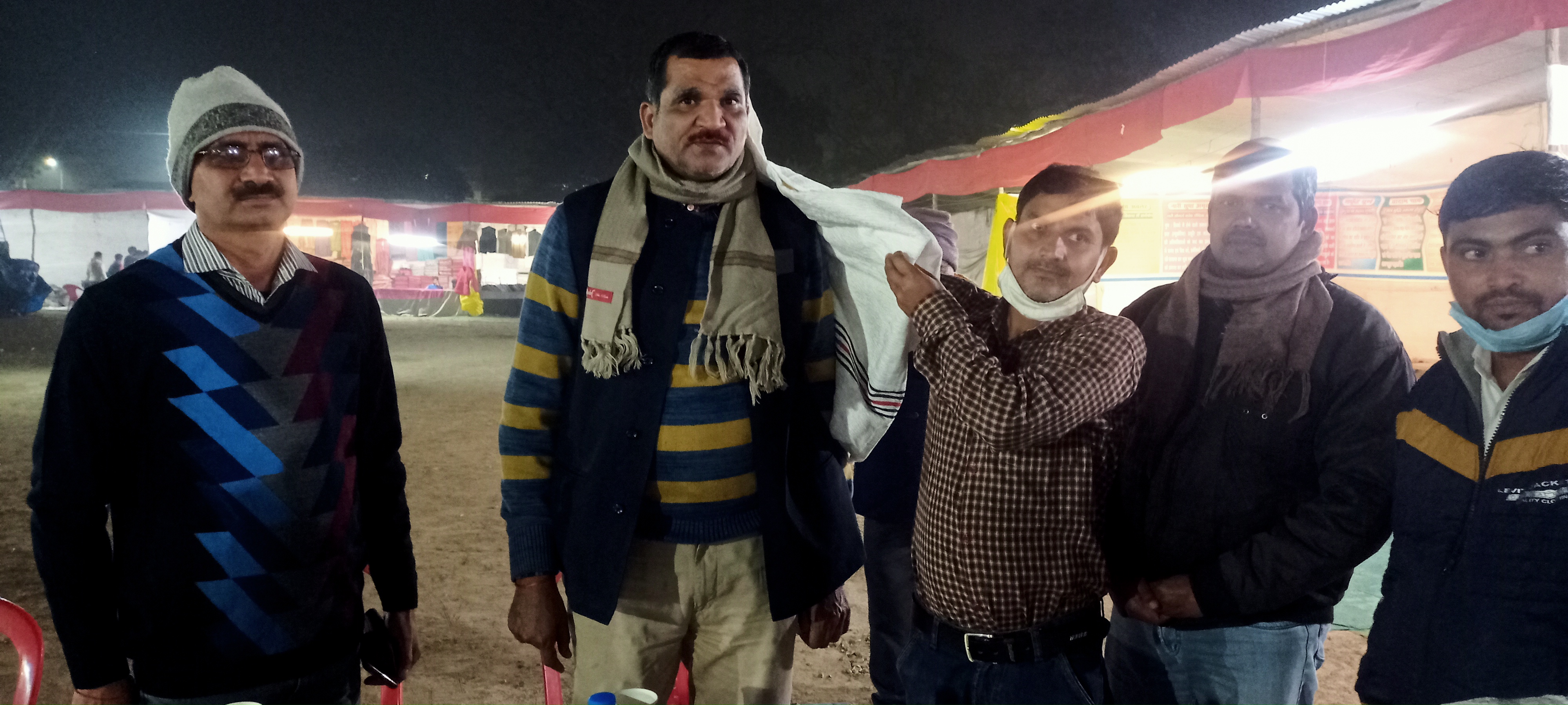   *स्लग* - बलिया में हैंडीक्राफ्ट खादी हस्तशिल्प प्रदर्शनी मेला हुआ आयोजित