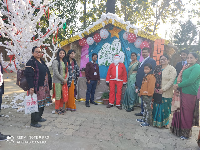  ।।सेंट जेवियर्स स्कूल पिपरौली बड़ागांव में बुधवार को क्रिसमस डे  धूमधाम से मनाया गया। 