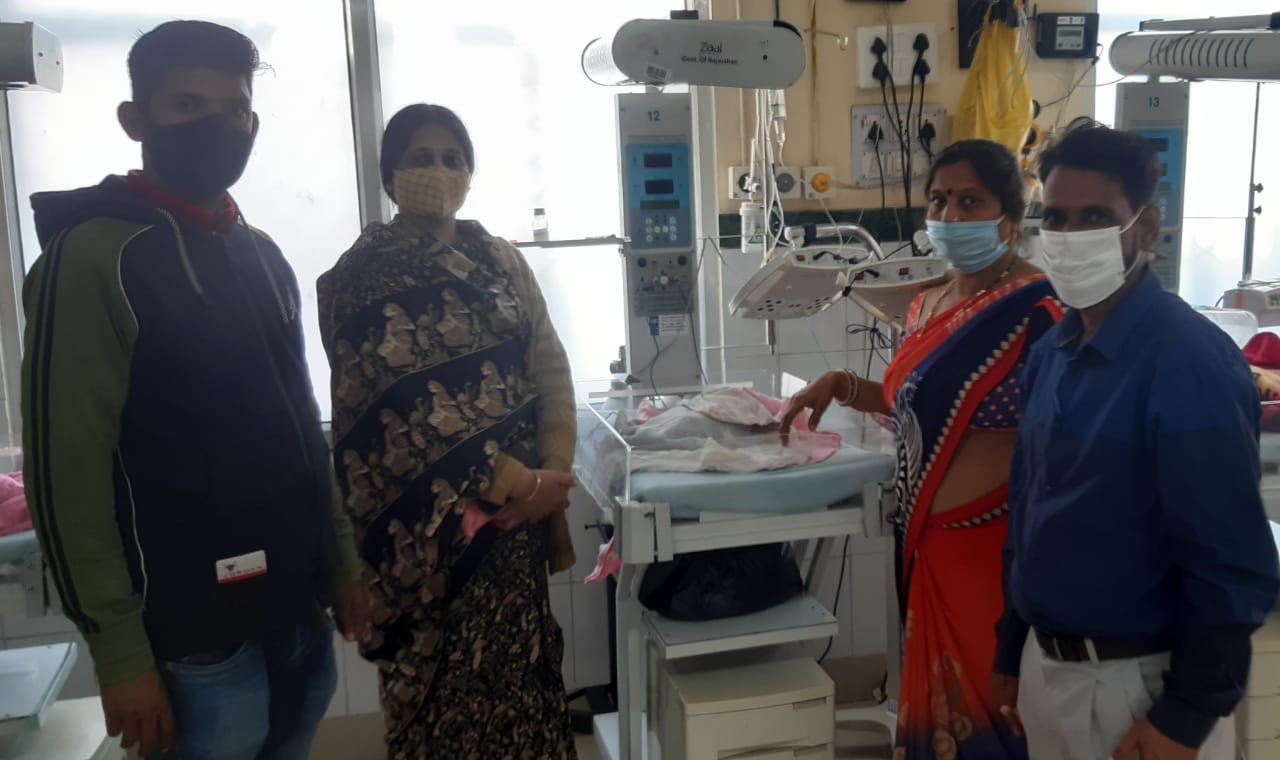 भीलवाड़ा MGH हॉस्पिटल के पालना गृह में आई नवजात शिशु ।   
