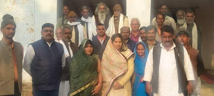 ब्लॉक कांग्रेस कमेटी डभौरा ने मनाया राष्ट्रीय कांग्रेस स्थापना दिवस*