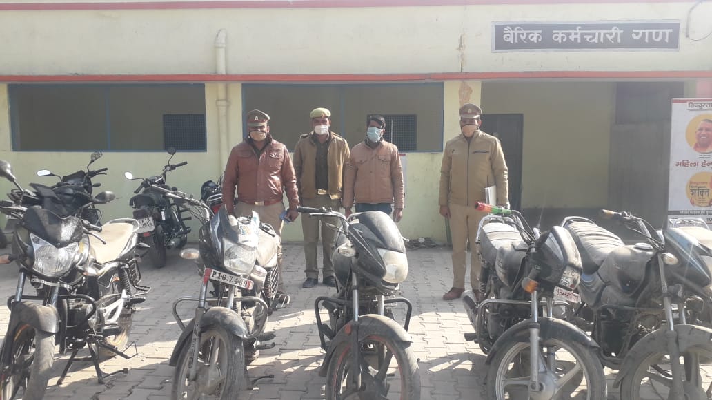 गुन्नौर पुलिस ने 6 बाइकों के साथ अंतरराज्यीय चोर को किया गिरफ्तार