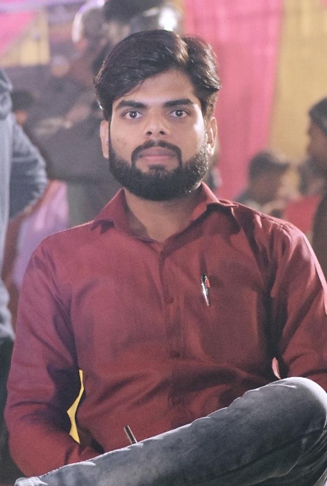 छुट्टियों में में घर  आए इंजीनियर वसीम अकरम की अहम भूमिका देखने नजर आ रही
