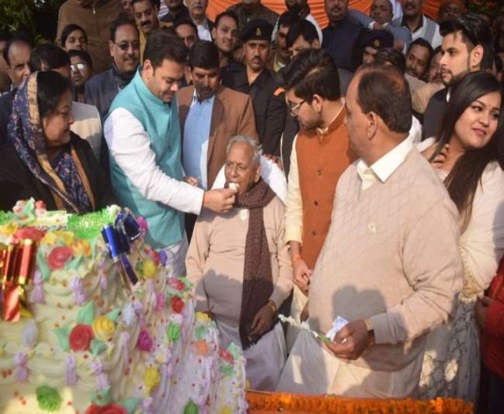  कल्याण सिंह का आज जन्मदिन है मोदी ने बधाई दी जानिए उनके बारे में कुछ खास बातें