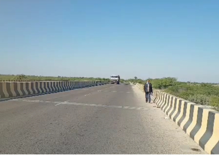 खारडा के पास एनएच 62 पर एक्शन साहब के द्वारा किया गया सर्वे