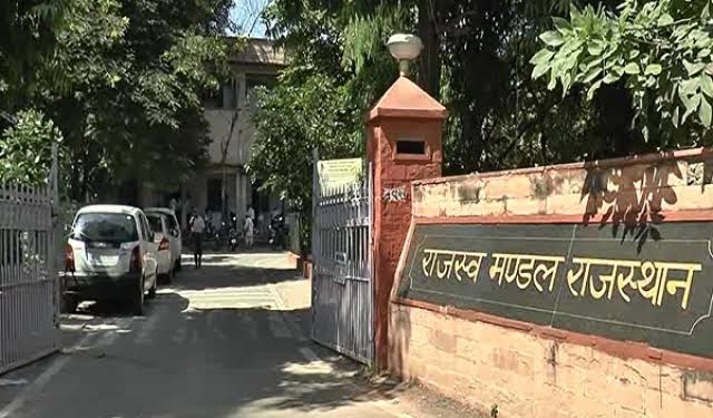 एलआर एक्ट के बकाया प्रकरणों का हो रहा है त्वरित निस्तारण