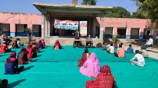विद्यालय खोलने से पूर्व आयोजित बैठक में मानक संसाधन प्रक्रिया की दी महत्वपूर्ण जानकारी