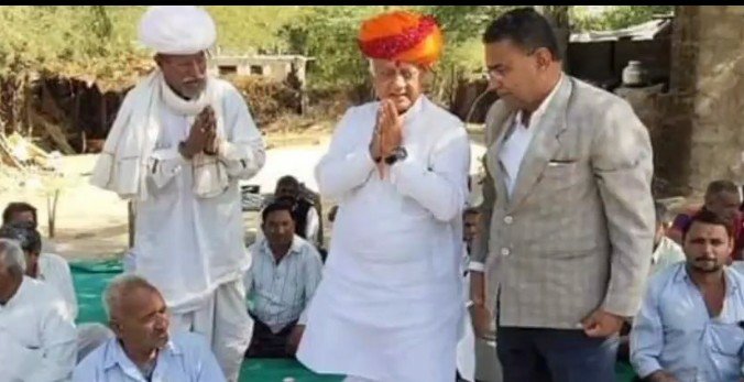 रोहट  क्षेत्र के काला पीपल की ढाणी में पूर्व विधायक भिमराज भाटी ने सामाजिक कार्यक्रम में की शिरकत 