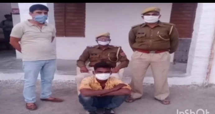 अवैध टोपीदार बंदूक सहित एक गिरफ्तार रोहट पुलिस ने अवैध टोपीदार एक मुजरिम को गिरफ्तार किया गया