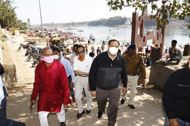  जबलपुर कलेक्टर द्वारा नर्मदा जयंती के मद्देनजर किया गया ग्वारीघाट क्षेत्र का भ्रमण