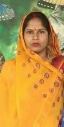 ममता गुप्ता उर्फ दीपा उम्र 40 वर्ष की धारदार हथियार से पति संतोष के द्वारा हत्या की गई