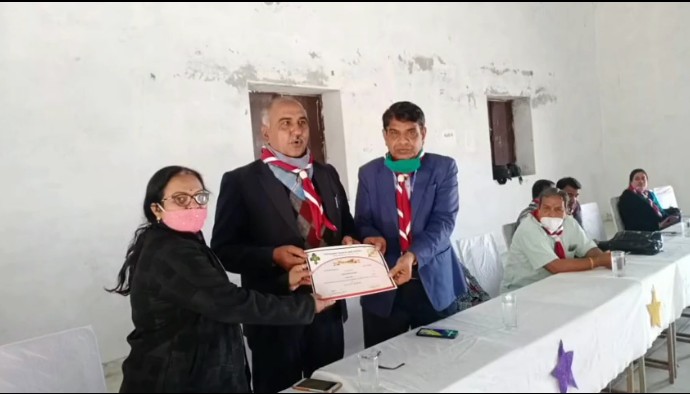 रोहट तहसील के राजकीय उच्च माध्यमिक विद्यालय के प्रधानाचार्य श्रीमान सुरेश शर्मा प्रभारी