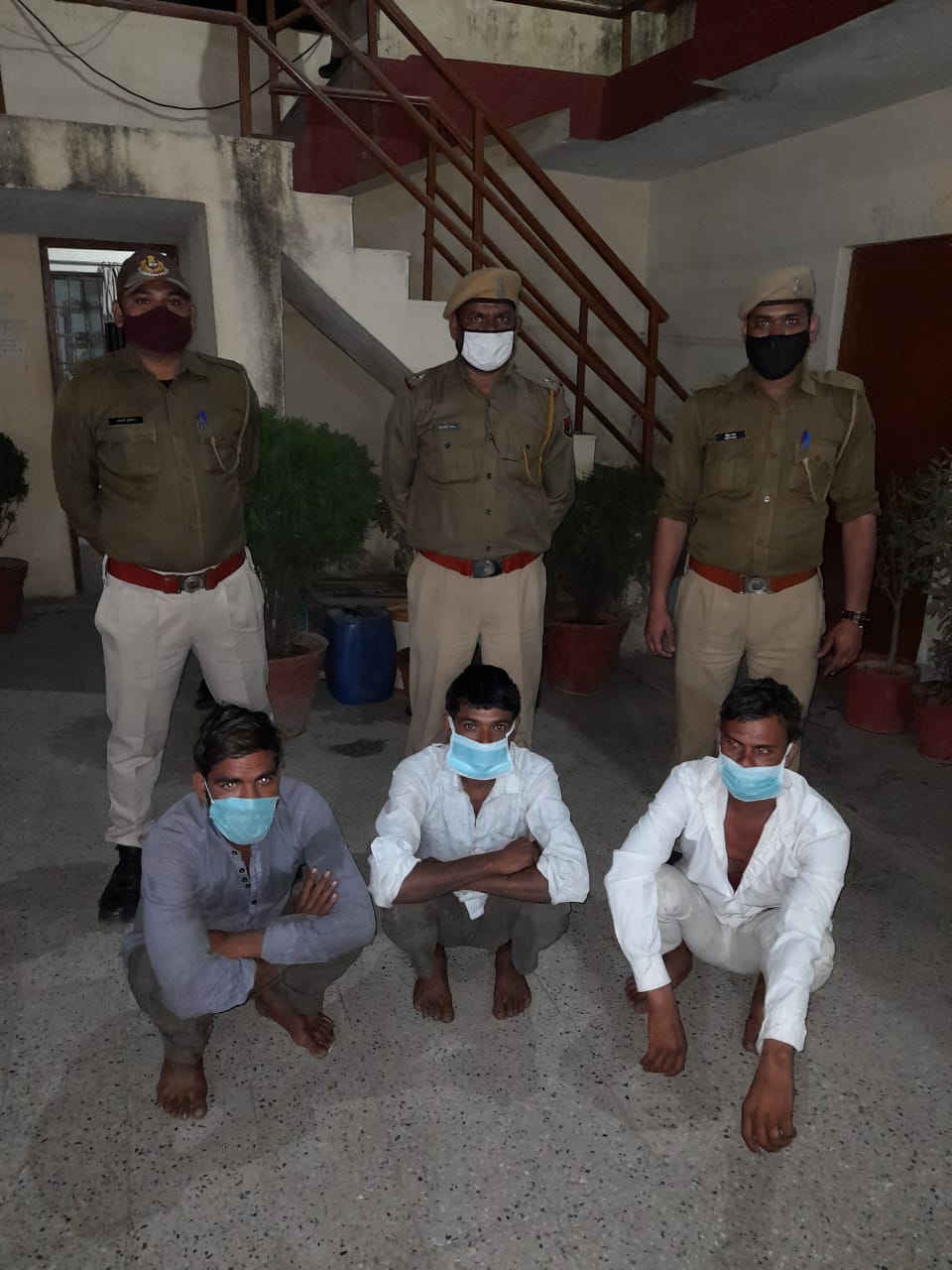पुर पुलिस ने धर दबोचा टेक्टर चोर को। 