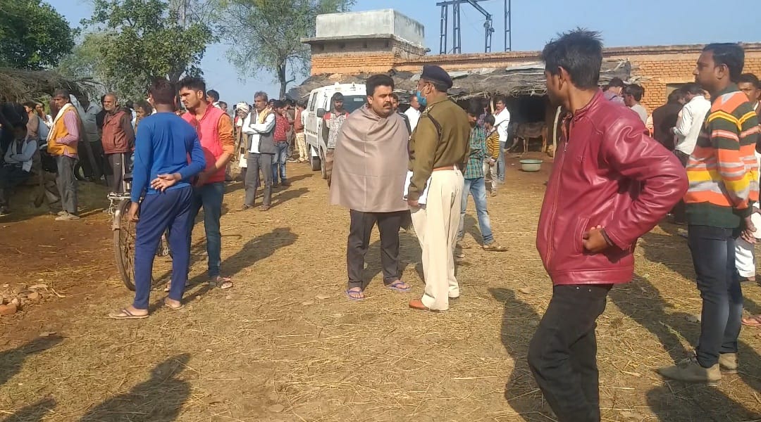  कांग्रेस विधायक नीरज दीक्षित के प्रतिनिधि की हत्या।