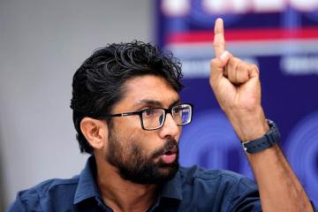 कोरेगांव हिंसा पर पीएम मोदी अपनी चुप्पी तोड़ें