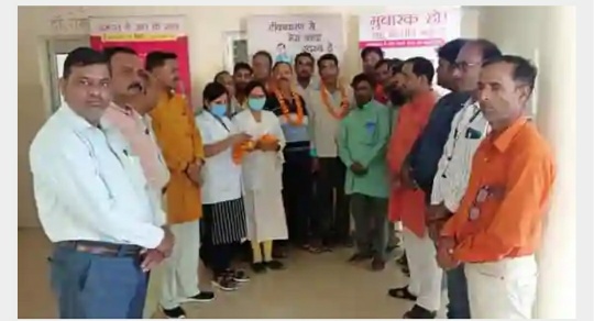 100 #करोड़_टीकाकरण by पूर्ण होने पर आज सामुदायिक स्वास्थ्य केंद्र वजीरगंज बदायूं