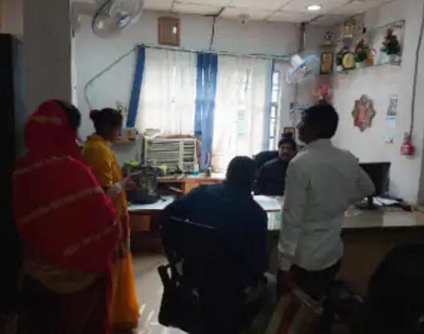 खगड़िया में फौजी के खाते से 8.2 लाख उड़ाया:SBI ने लोन का पैसा क्रेडिट किया था, 2 दिन के अंदर साइबर अपराधियों ने सारा कैश निकला
