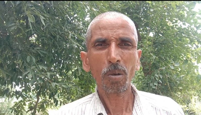 न्याय के लिए दर-दर भटक रहा दलित परिवार,,