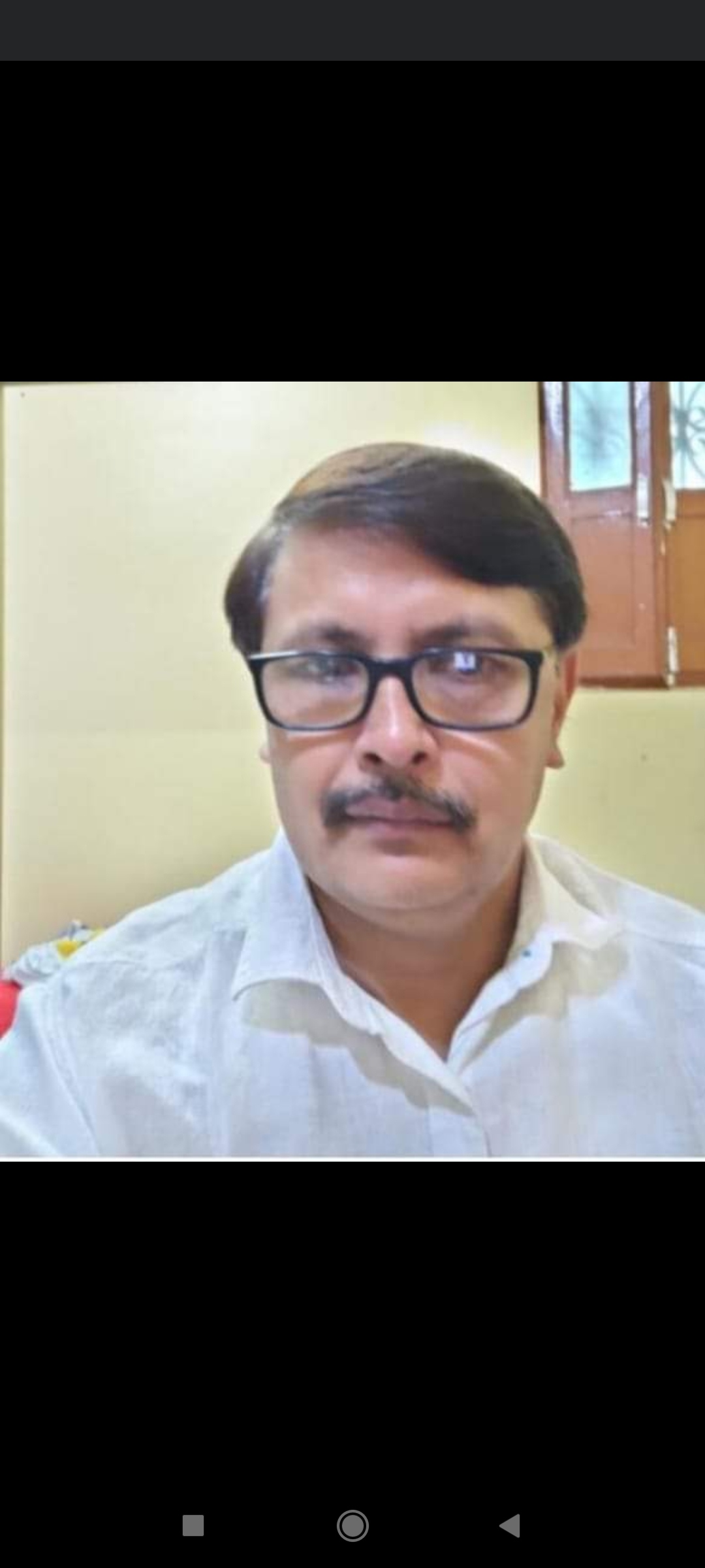 भ्रष्टाचार के आरोप में घिरे बेसिक शिक्षा अधिकारी के स्टोनों संजय कुवर ,बेसिक शिक्षा अधिकारी ने किया कार्यमुक्त