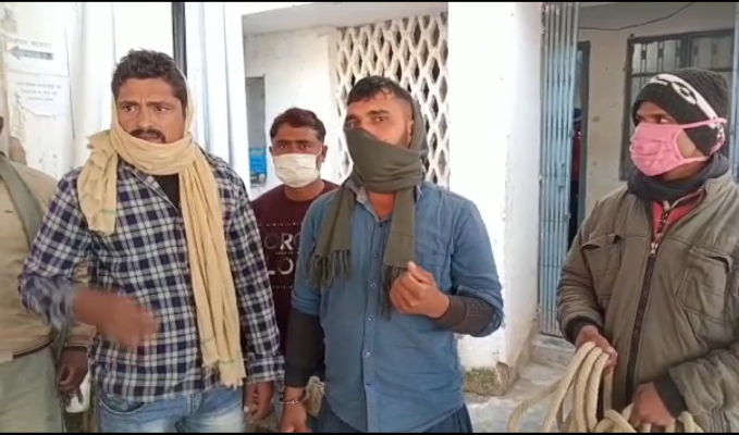मास्क चेकिंग के दौरान 3 शराबियों को शराब के नशे में धुत गोगरी पुलिस ने किया गिरफ्तार 