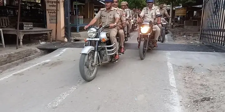 जलालाबाद तहसील में मुहर्रम के त्योहार को देखते हुए थाना प्रभारी निरीक्षक ने निकाला रूट