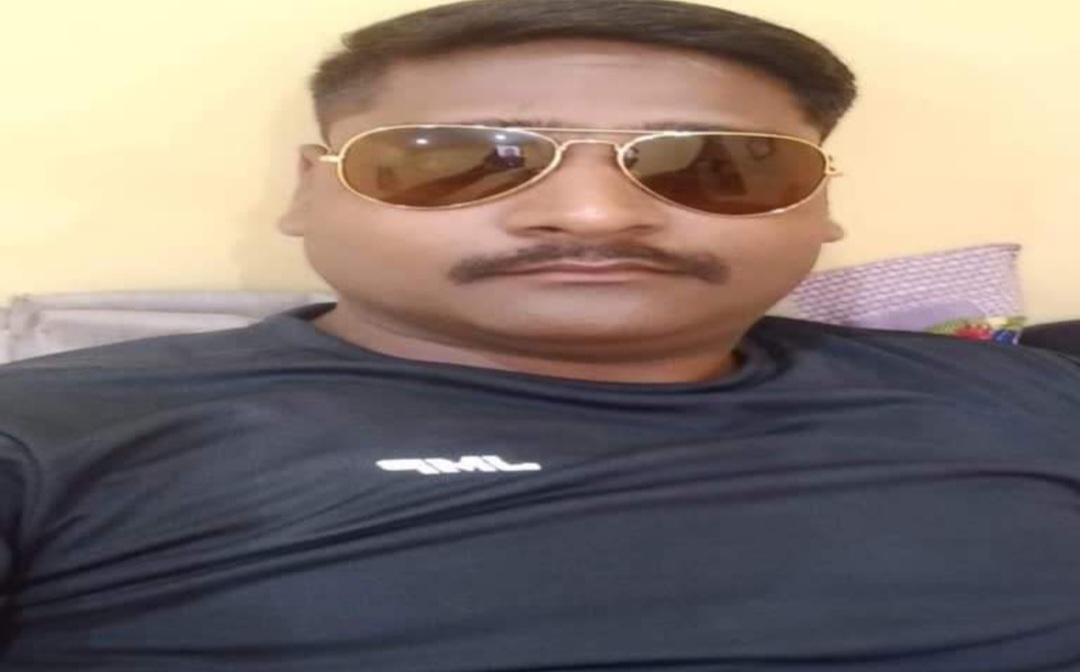 प्रेमी जोड़े की अश्लील वीडियो बनाने वाले 2 सिपाही गिरफ्तार