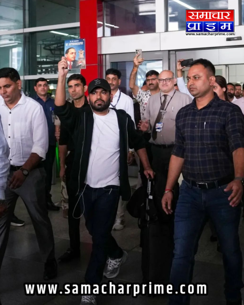कॉकरोच जनता पार्टी (CJP) ने दिल्ली के जंतर-मंतर पर शिक्षा व्यवस्था के खिलाफ बड़ा प्रदर्शन शुरू