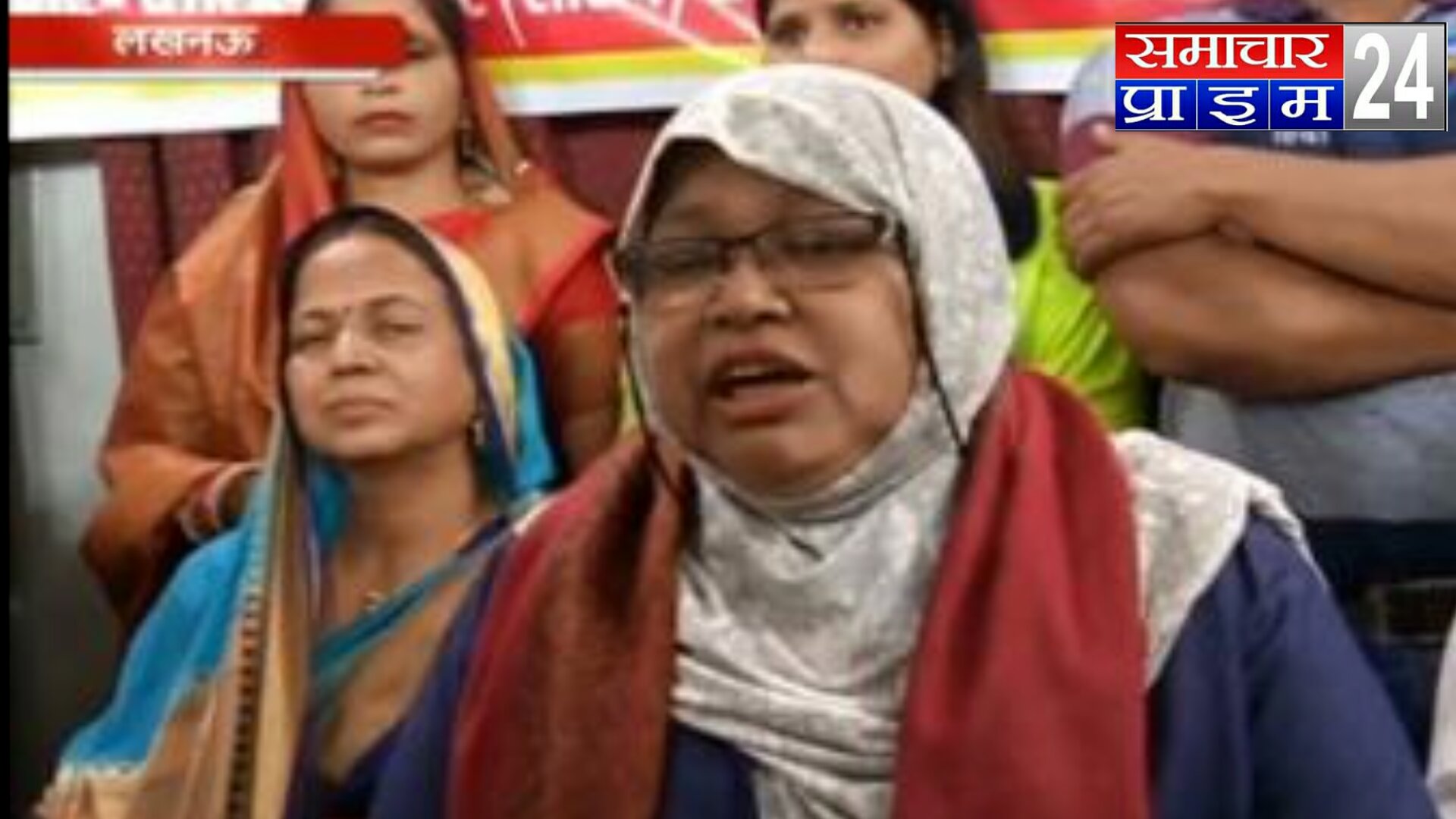 शरीयत के हिसाब से बने तीन तलाक कानून