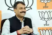 उत्तर प्रदेश की धरती पर समाजवादी पार्टी का अस्तित्व नगण्य हो गया है.बीजेपी प्रदेश प्रवक्ता मनीष शुक्ल 
