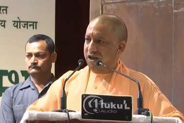 अब इलाज के लिए नहीं रखना पड़ेगा घर और जेवर गिरवी बोले सीएम योगी