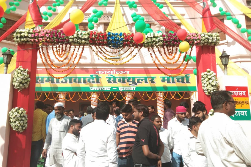 सेक्युलर मोर्चा बनते ही मुलायम सिंह का होने लगा सम्मान: शिवपाल यादव     