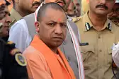 लचर प्रशासनिक व्यवस्था पर बिफरे सीएम योगी, ​मुख्य सचिव को कड़े निर्देश जारी