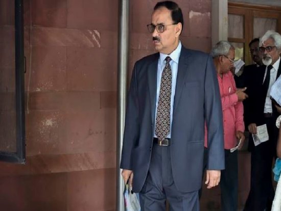  मोदी सरकार को सुप्रीम कोर्ट से बड़ा झटका CBI के झगड़े में सरकार की हार, आलोक वर्मा CBI डायरेक्टर के तौर पर बहाल