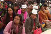 बीएड टीईटी 2011 के सैकड़ों अभ्यर्थियों ने किया योगी सरकार के खिलाफ प्रदर्शन