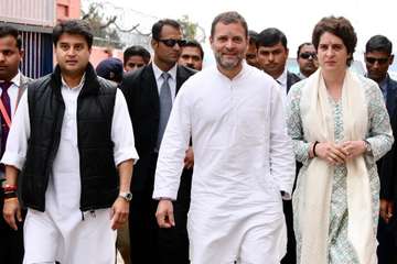 राहुल ने किया काम का बंटवारा,